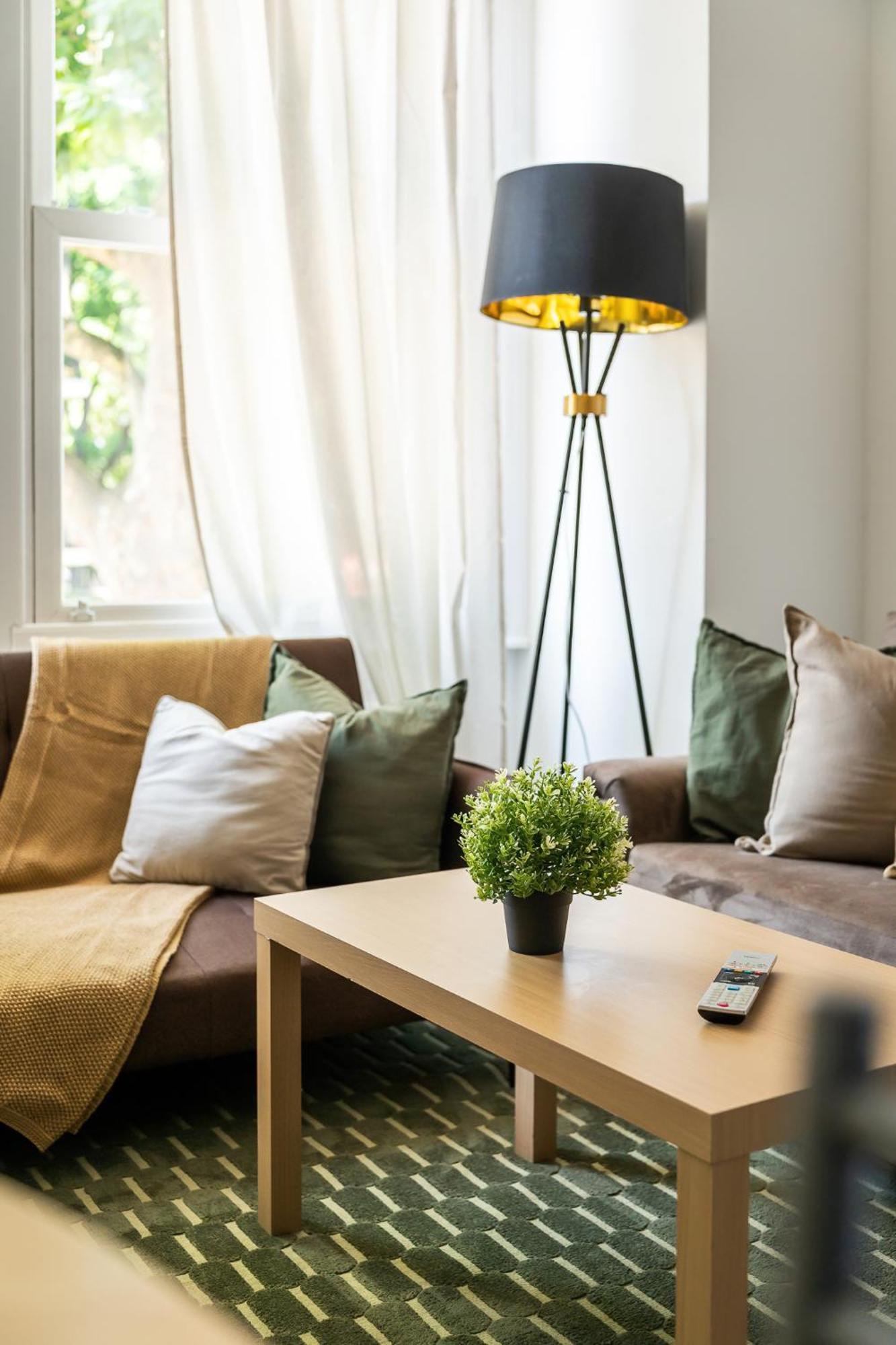 Gorgeous 2Bed Apartment In Fulham, London Eksteriør billede